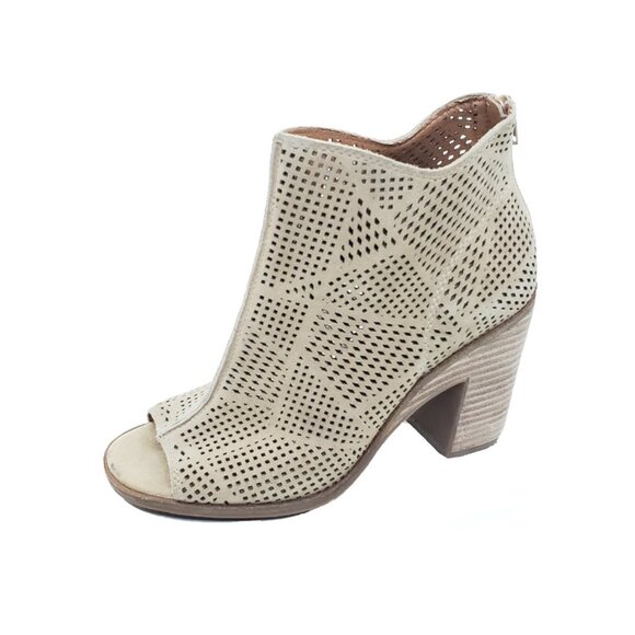 Lucky Brand Vacob Peep Toe Booties Beige Suede Cutout Heels Womens Size 8.5 M - Picture 1 of 12